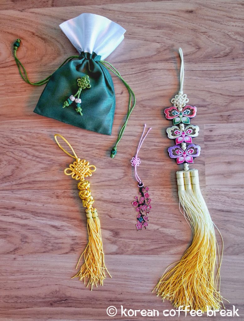 maedup (매듭) maedup (매듭)