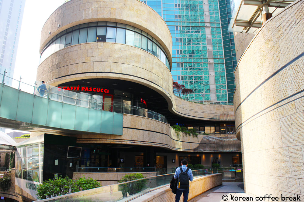 Mecenatpolis Mall (메세나폴리스 몰)