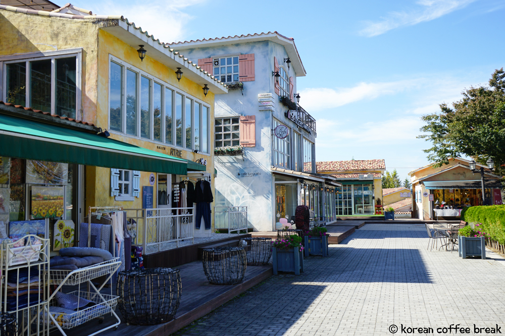 Provence Village (프로방스마을)