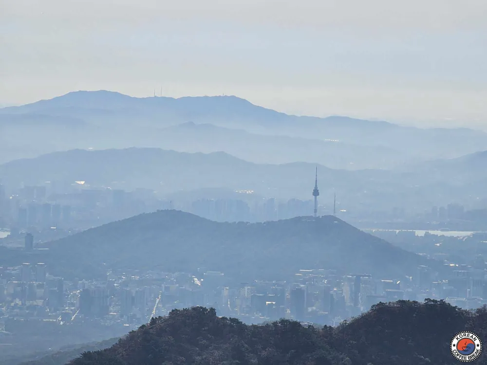 Randonnée à Bukhansan