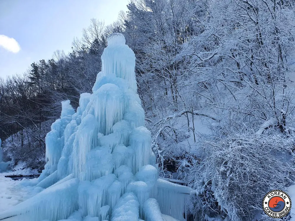 Chilgapsan Ice Fountain Festival