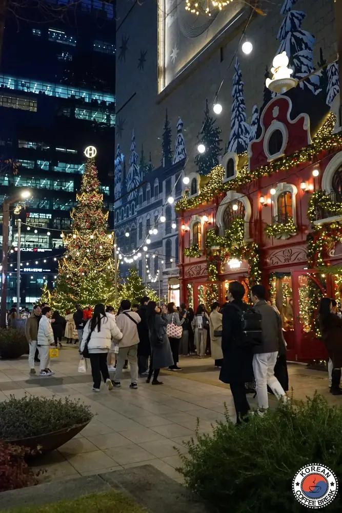 Hyundai Dept. Store Trade Center